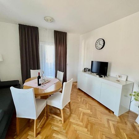 Apartment Troisa Kaštela Eksteriør billede