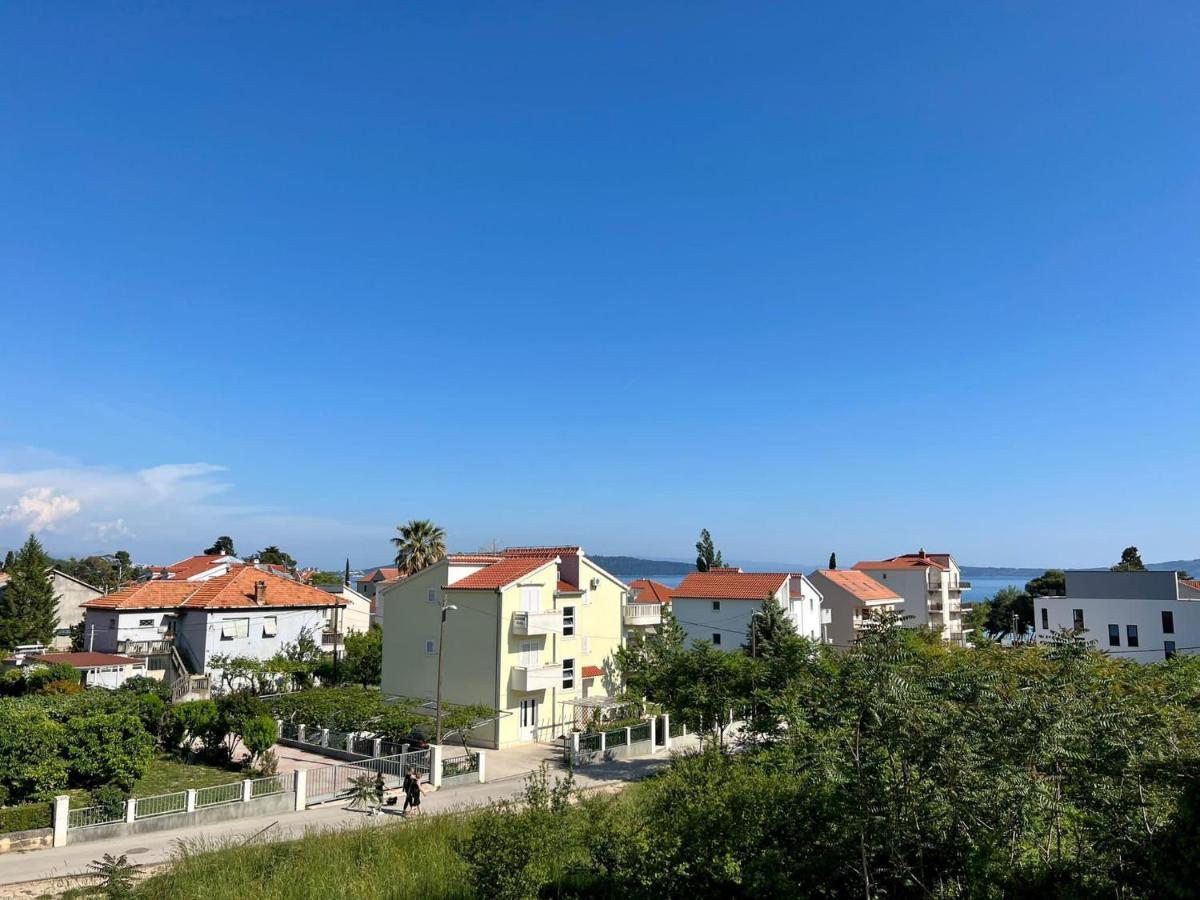 Apartment Troisa Kaštela Eksteriør billede