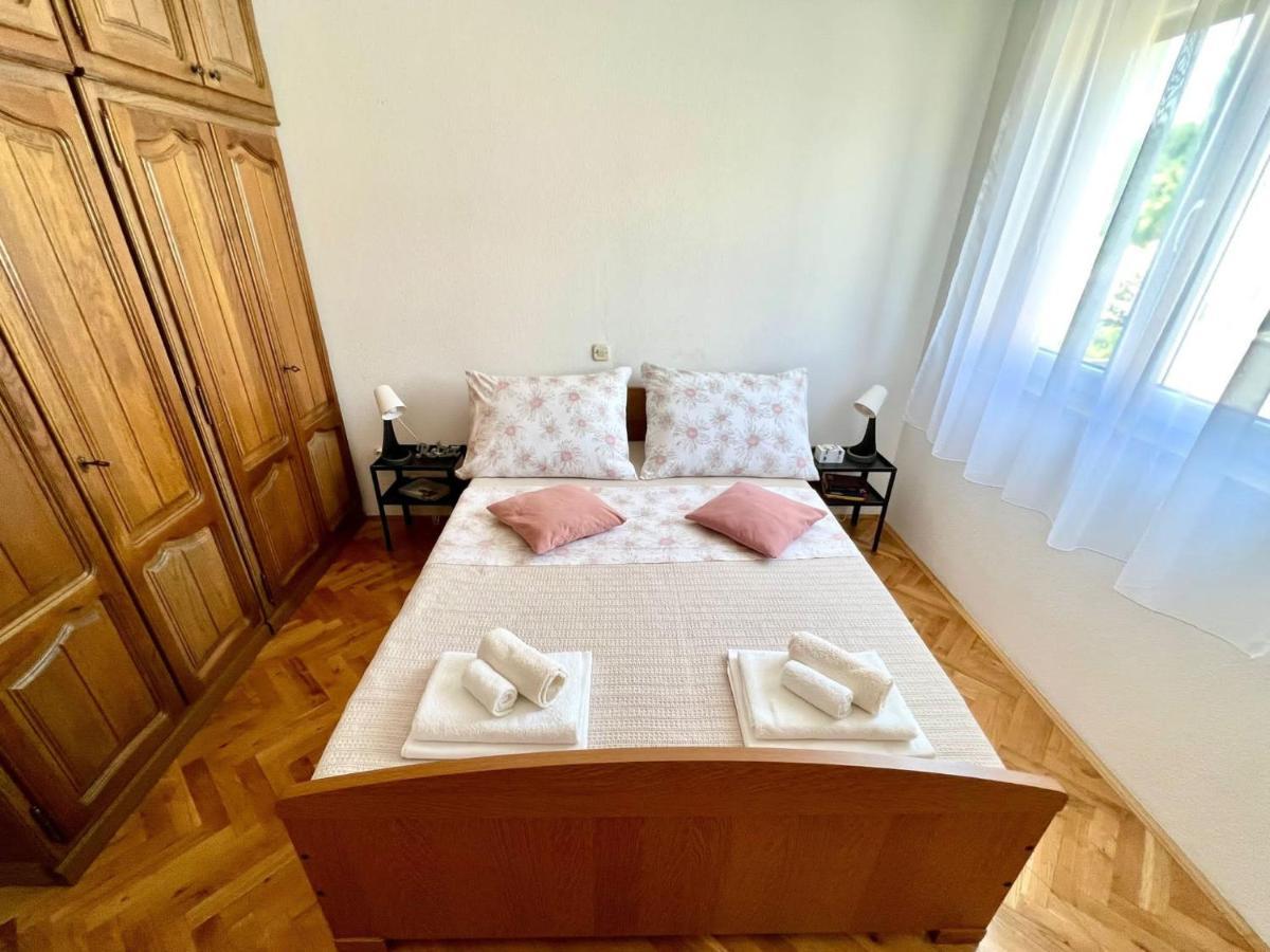 Apartment Troisa Kaštela Eksteriør billede