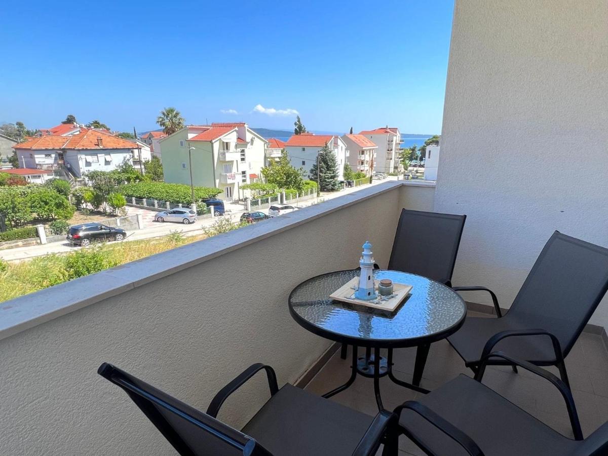 Apartment Troisa Kaštela Eksteriør billede